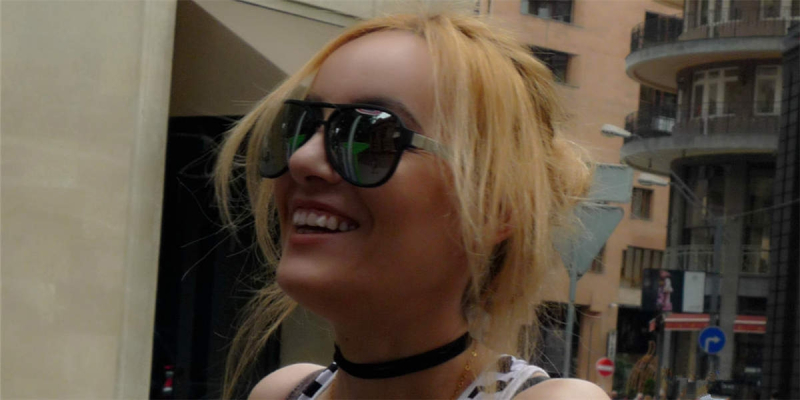 Wide-brimmed Hipster Prescription Sunglasses Yellow lenses