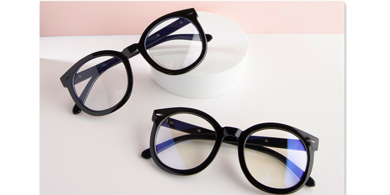 Black Oversized Round Prescription Glasses, A Fashion Statement 