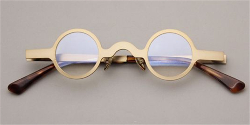 Best Super Small Round Lenses for Men and Women