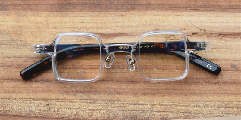 Clear eyeglasses trend store