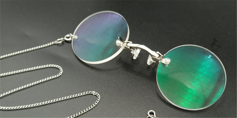 Custom Made Glasses, Pince-Nez Chain Ear Wire Style