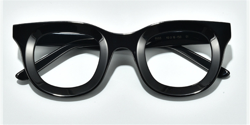 Oversized horn rimmed glasses 2025