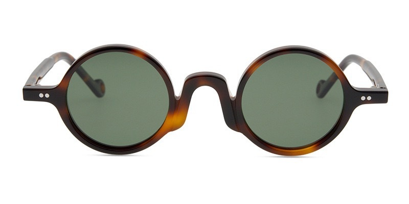 Tortoise, Green.. Plastic Small Round Sunglasses.  