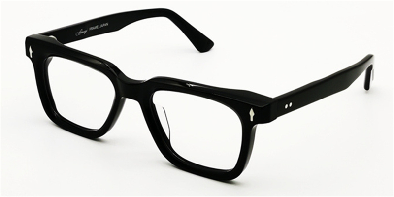 Picture of horn rimmed glasses discount