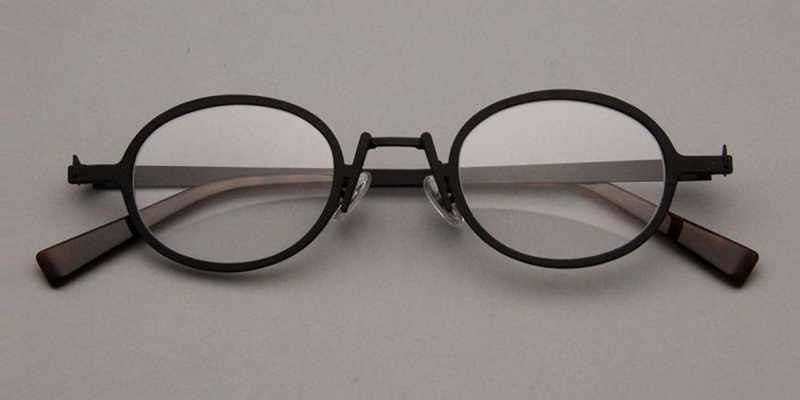 Small Oval Alloy High Prescription Glasses Frames Hide Your Strong Power