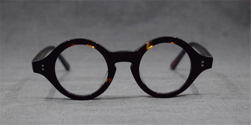 Tortoise Round Glasses Forever Enduring and Popular Trend