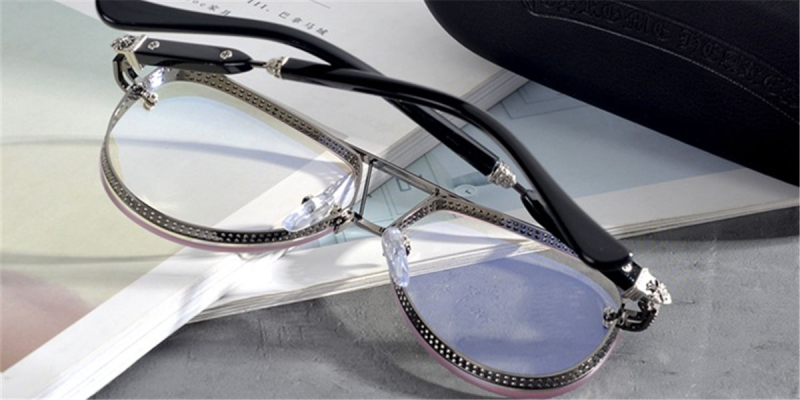 Wide Frame Pure Titanium Aviator Glasses | You Deserve to Have